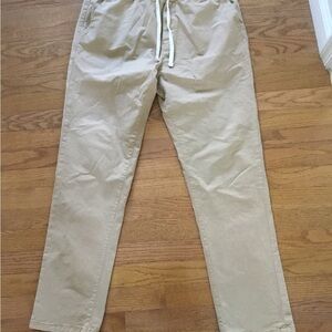 Marine Layer slim fit Saturday pants. Size large